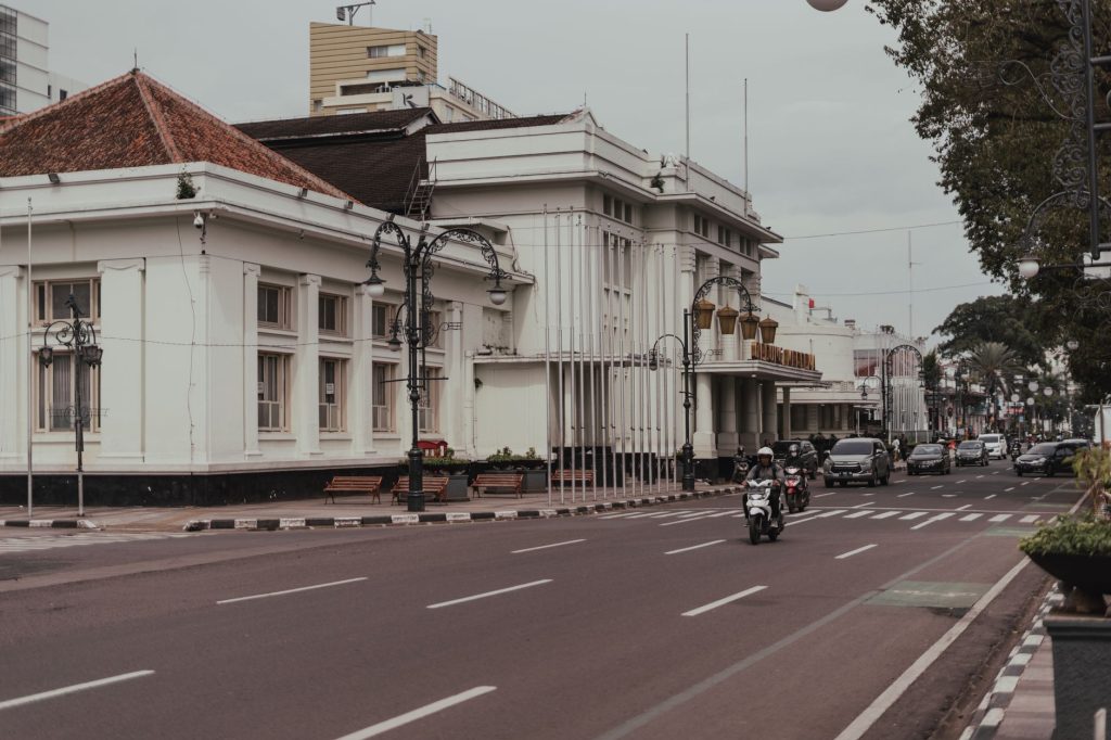 investasi gedung komersial siap huni - Strategi dan Implementasi Praktis